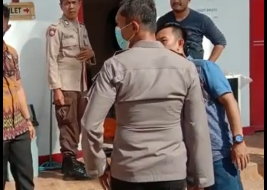 SPBU Muara Bulian Dihebohkan,Telah Ditemukan Seorang  Mayat  Didalam WC Wanita