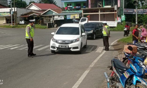 Puluhan Pengendara Roda Dua (2) Terjaring Penertiban Dalam Berlalu Lintas oleh Satlantas Polres Muaro Jambi.