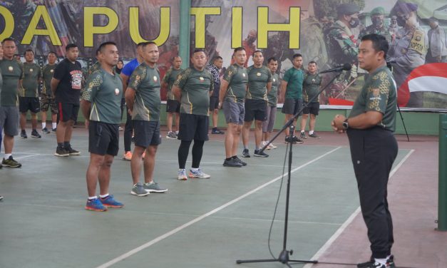 Membangun Hidup Sehat, Prajurit dan PNS Makorem 042/Gapu Laksanakan SKJ ’88