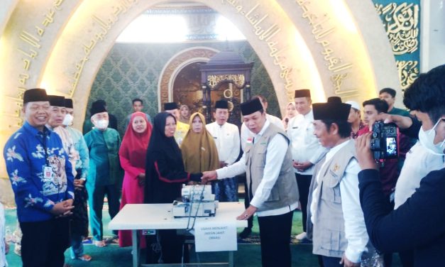 PENYALURAN DANA ZAKAT TAHAP PERTAMA TAHUN 2023