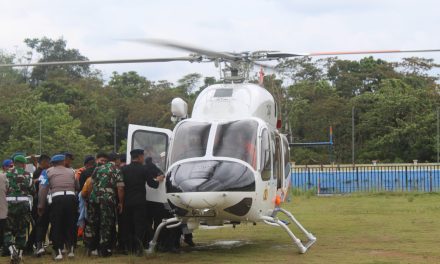 Korbang Jatuhnya Hely Polri Berhasil Di Evakuasi Ke Posko Merangin