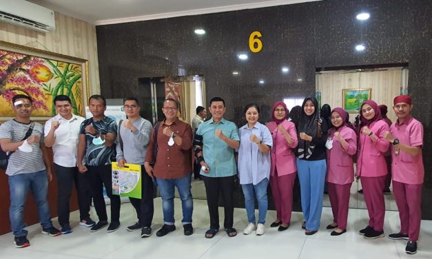 Kapolda Jambi Beserta Ajudan Diperkenankan Kembali Ke Rumah.