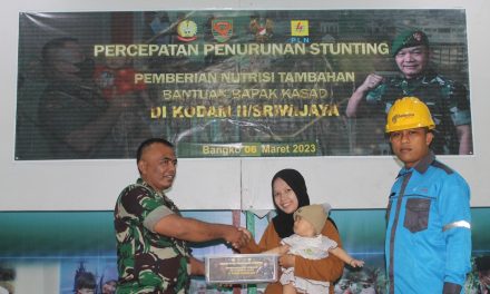 Kodim 0420/Sarko Salurkan Bantuan Kepala Staf Angkatan Darat