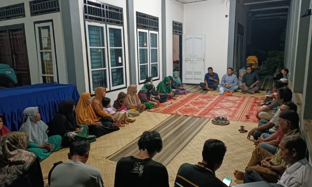 Anggota DPD RI, H. M. Syukur, S.H. M.H. Melakukan Reses Di RT. 20 Desa Mendalo Darat