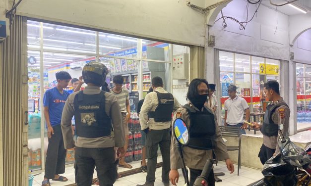 Diduga Akan Melakukan Perang Sarung 7 Orang Pemuda Diamankan Didepan Lorong Widuri 2.