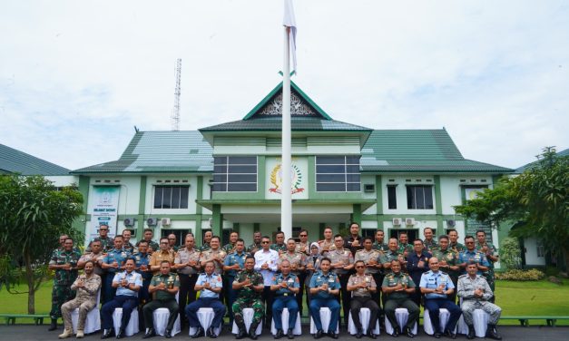 Danrem 042/Gapu Terima Peserta SSDN Program Dikreg Angkatan LXV Lemhanas 2023