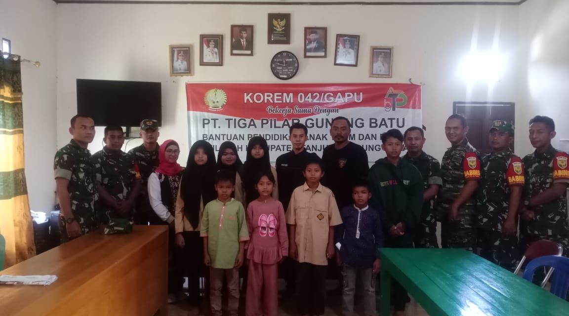 Peduli Dunia Pendidikan Bagi Anak Yatim, Danrem 042/Gapu Gandeng Pengusaha Lokal Salurkan Program CSR