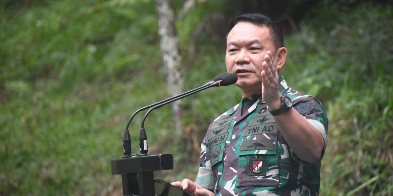 Cek Kesiapan Pra Tugas Yonmek 411/Pandawa, Kasad Ingatkan Disiplin Tempur Prajurit