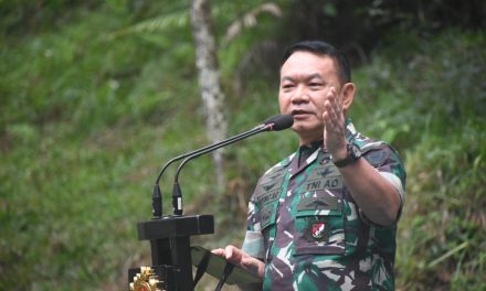 Cek Kesiapan Pra Tugas Yonmek 411/Pandawa, Kasad Ingatkan Disiplin Tempur Prajurit