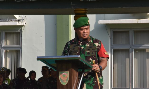 Danrem 042/Gapu Pimpin Gelar Pasukan PAM VVIP Kunjungan Wakil Presiden RI