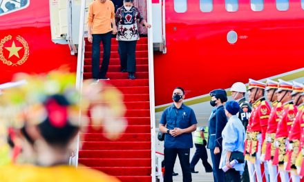 Tiba di Labuan Bajo, Presiden Ikuti Simulasi Penyambutan Pemimpin ASEAN