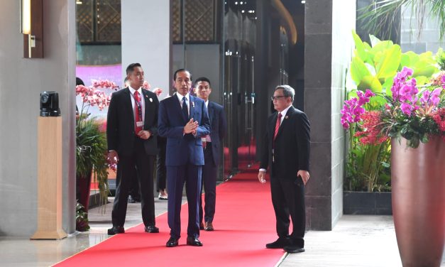 Presiden Jokowi dan PM Vietnam Bahas Peningkatan Kerja Sama Perdagangan dan Investasi