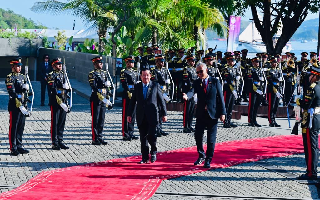 Puncak KTT Ke-42 ASEAN Dimulai, Presiden Jokowi Sambut Para Pemimpin ASEAN