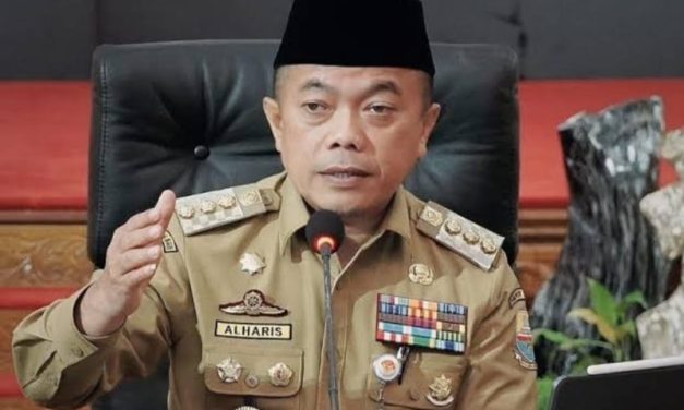 “Karma Acu”:Selevel Gubernur, Tidak Berdaya Membatalkan SK. Bupati???.