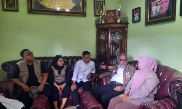 Arist Merdeka Sirait:Walikota Jambi Syarif Fasha Melanggar Hak Anak.