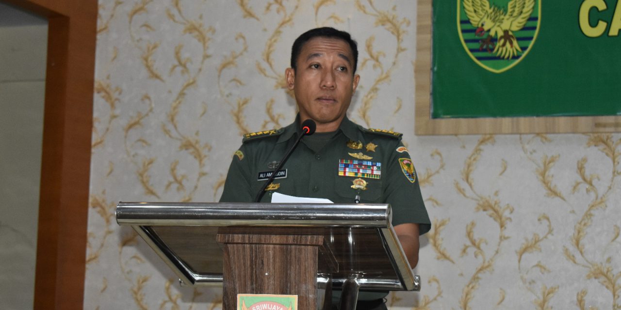 Kasrem 042/Gapu Pimpin Sidang Parade Catar Akmil 2023 Tingkat Sub Panda Jambi