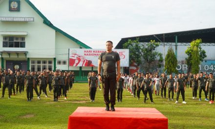 Prajurit Korem 042/Gapu Jaga Kebugaran Dengan Senam SKJ-88