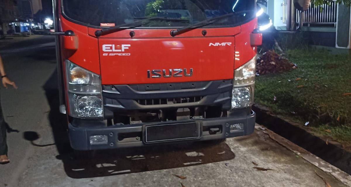 Diduga Truck Pengangkut BBM Ilegal Berjenis Pertalite Masih Bebas Beroperasi