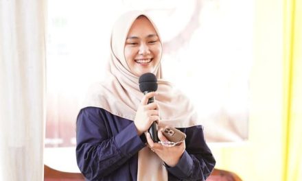 Sukandar dan Istri Saniatul Lativa Siapkan Ivanda Awalina Sebagai Penerus Trah Politik