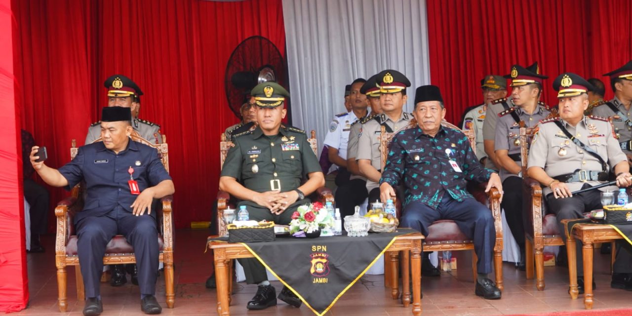 Kasrem 042/Gapu Hadiri Upacara Penutupan Pendidikan Bintara Polri Di SPN Polda Jambi