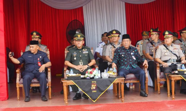 Kasrem 042/Gapu Hadiri Upacara Penutupan Pendidikan Bintara Polri Di SPN Polda Jambi