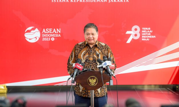 Presiden Jokowi Gelar Rapat Bahas Dampak Implementasi EUDR