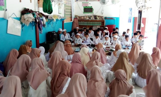 Mari Berbagi Bersama Membangun Dan Mengembangkan Rumah Qur’an AL-KARIM.