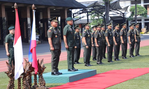 Kasad Terima Kunjungan Kehormatan Komandan Jenderal Angkatan Darat Philipina