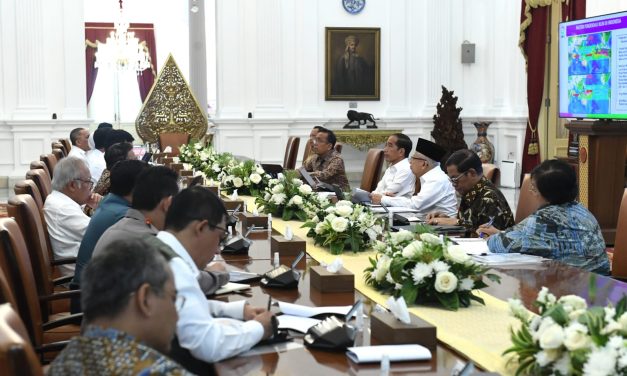 Presiden Jokowi Pimpin Ratas Antisipasi Dampak El Nino