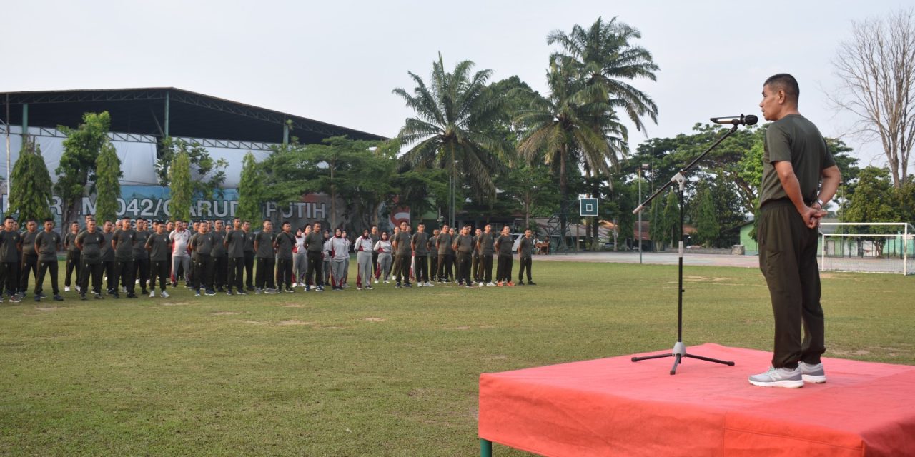 Memupuk Kebersamaan, Danrem 042/Gapu Olahraga Bersama Prajurit