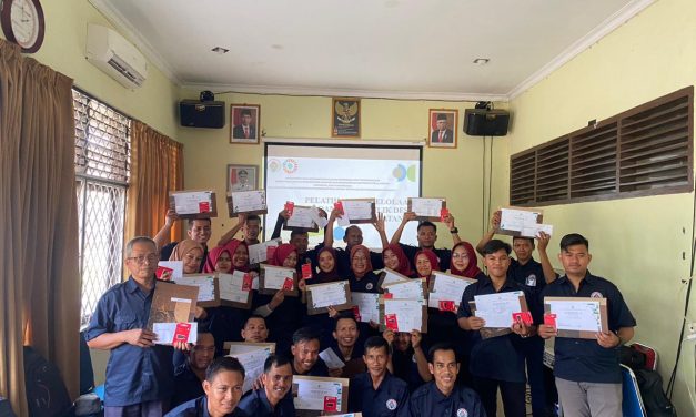 Penutupan Pelatihan Kegiatan Pengelolaan BUMDes Angkatan Ke VI oleh BPPMDDTT Bengkulu Di Kabupaten Muaro Jambi.