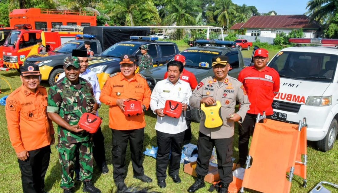TNI-Polri Bersama Pemkab Sarolangun Gelar Apel Kesiapsiagaan Karhutla