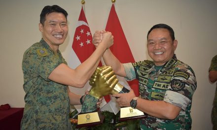 Kasad dan Chief of Army SAF Tutup Safkar Indopura ke-35 Tahun 2023