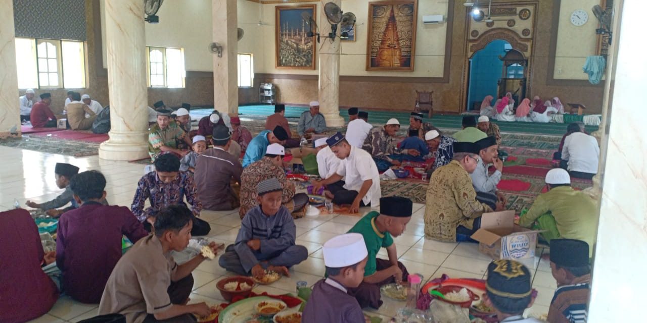 Masjid Jami’Darussalam Desa Senaung menggelar Maulid Nabi Tahun 2023