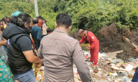 Kapolsek Telanaipura Evakuasi Mayat Bayi Perempuan Yang Viral Ditemukan Warga Di Tempat Sampah