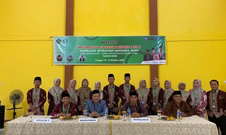 Madrasah Ibtidaiyah Jauharul Iman Senaung menggelar Workshop Implementasi Kurikulum Merdeka Tahun Pelajaran 2023 -2024.