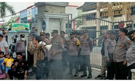 Praperadilan Ardiansyah  Di Tolak Walaupun Sidang Diiringi Aksi  Demo PW STN.