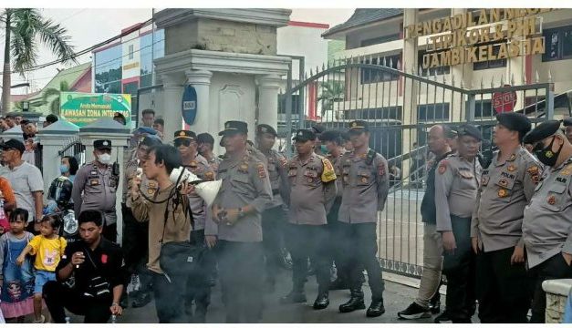 Praperadilan Ardiansyah  Di Tolak Walaupun Sidang Diiringi Aksi  Demo PW STN.