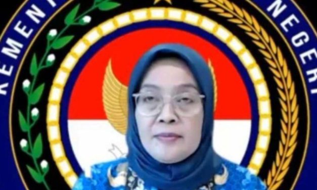 Kabarnya Terbaru Mendagri Tito akan didampingi oleh Sri Purwaningsih, pejabat di Kemendagri yang juga sudah ditunjuk menjadi Pj Walikota Jambi