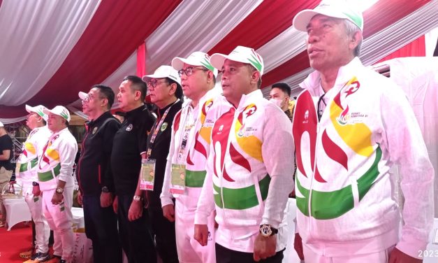 Asisten III Gubernur Jambi Jangcik Mohza menghadiri Pembukaan Pekanbaru Olahraga Wilayah (PORWIL) Sumatera ke-XI