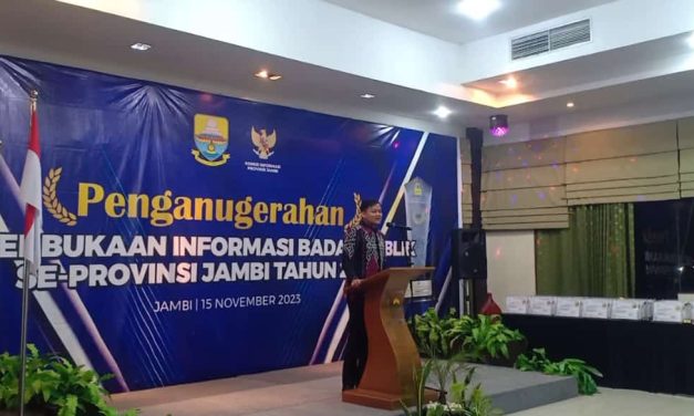 Wakil Ketua Pusat RI H Arya Sandiyhuda menghadiri malam penganugrahan keterbukaan informasi publik tahun 2023