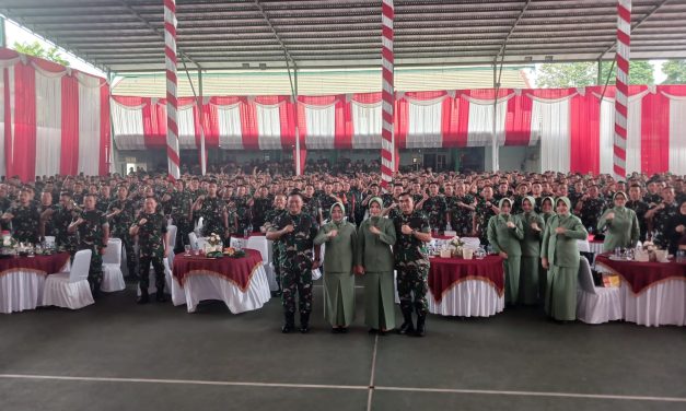 Korem 042/Garuda Putih menggelar Acara Lepas Sambut Komandan Korem 042/Gapu dari Brigjen TNI Supriono, S.IP., M.M kepada Kolonel Inf Rachmad, S.I.P