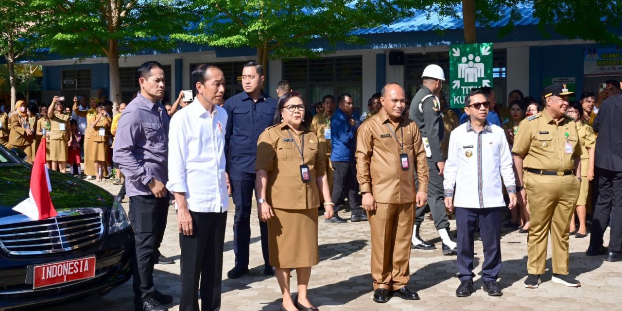 Presiden Jokowi Apresiasi Praktik Pembelajaran di SMK Negeri 5 Kupang