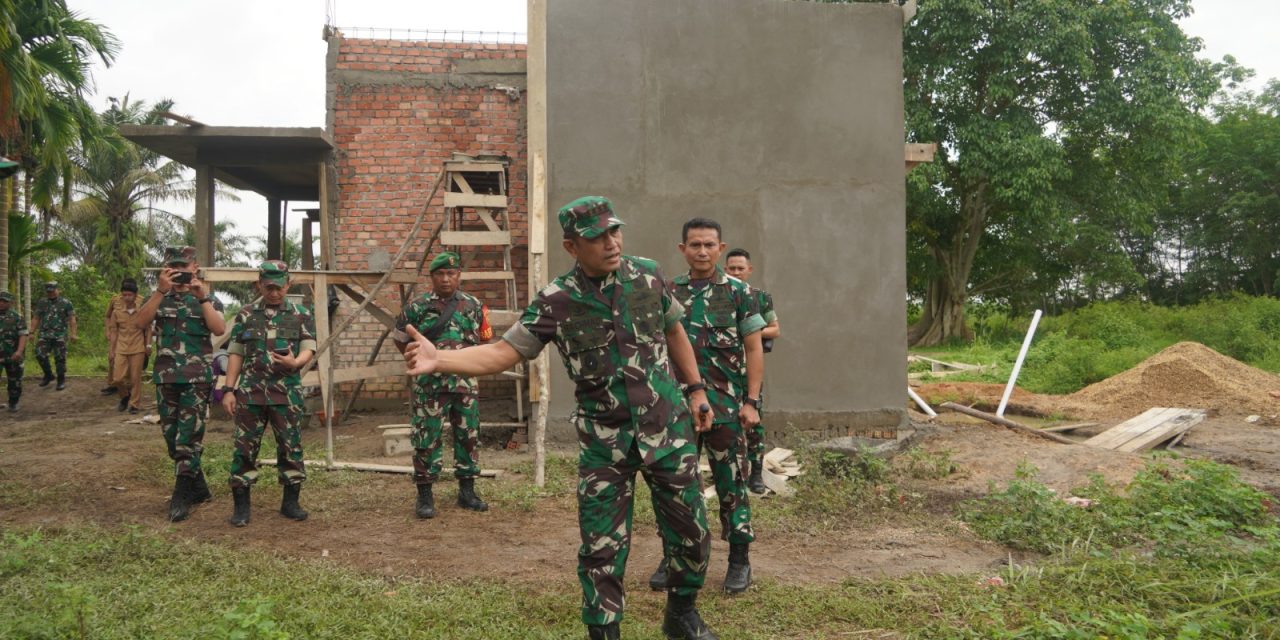 Danrem 042/Gapu Tinjau Pembangunan Kodim Baru di Kabupaten Batanghari