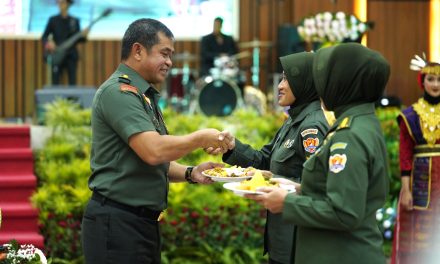 Hadapi Era Teknologi Informasi, Kasad Minta Kowad Adaptif dan Kembangkan Kompetensi Diri