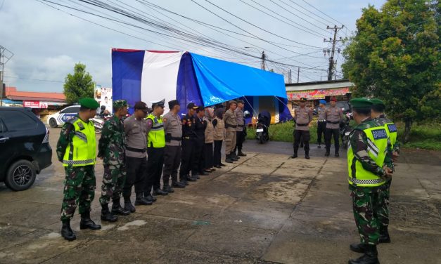 Empat Babinsa Kodim 0420/Sarko Laksanakan Pengamanan Nataru