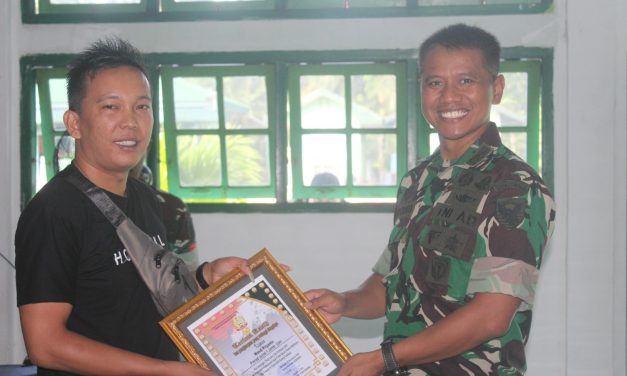 Acara Coffee Morning Bersama Media Pers Sekaligus Pemberian Penghargaan Oleh Komandan Kodim 0402/Sarko Letkol Inf Suyono S. Sos.