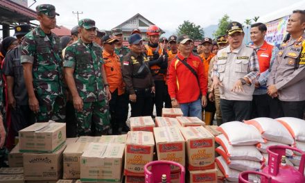 Danrem 042/Gapu Tinjau Langsung Banjir Di Kabupaten Kerinci dan Sungai Penuh