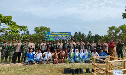 Pabung Mewakili Dandim 0420/Sarko Bersama Forkopimda Hadiri Acara Penanaman Pohon