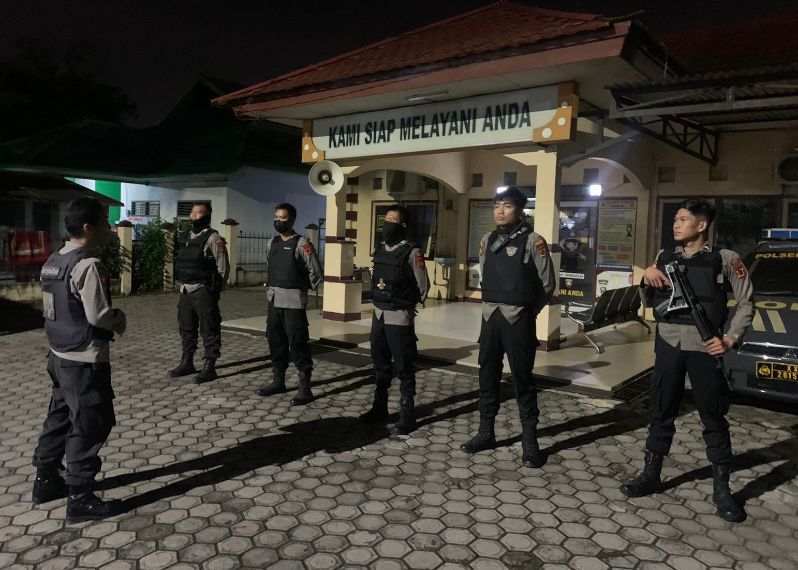 Patroli Malam Serigala Kota Sat Samapta; Upaya Cegah Kejahatan di Malam Hari.